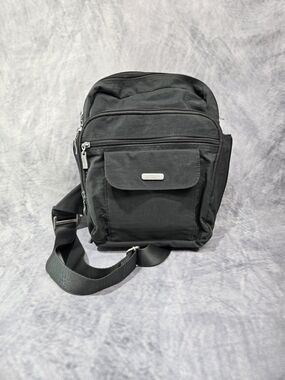 Baggallini multi-compartment travel bag,